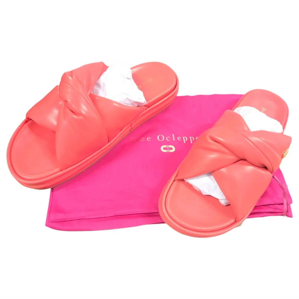 Dee Ocleppo Milan Leather Slides. Sz 7.5 NiB‎
